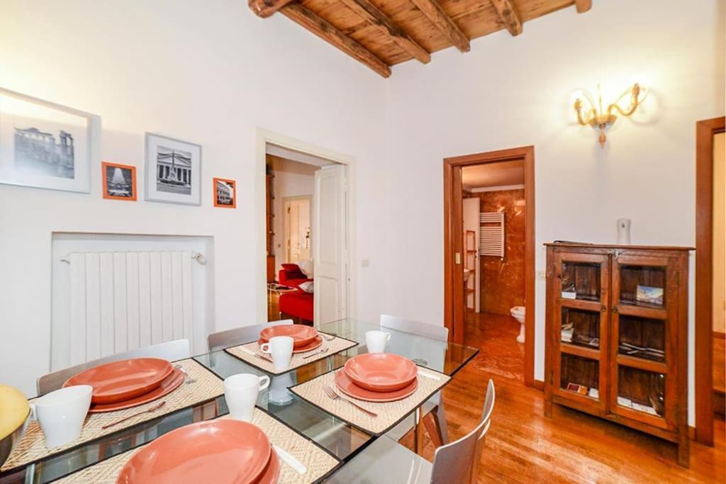 Pantheon 2 - Large In The Hearth Of A Apartment *
